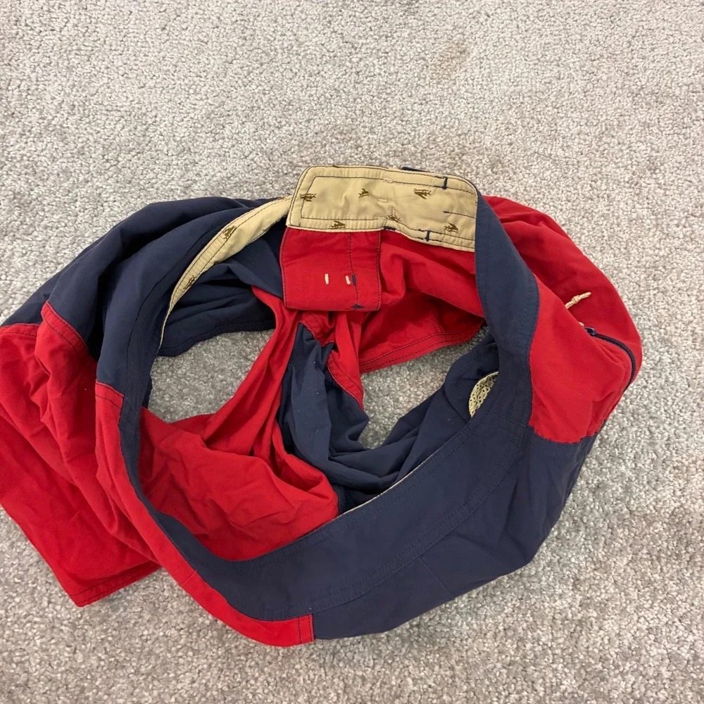 Patagonia Board Shorts Mens 32 Wavefarer Swim Trunks Red Navy Blue Colorblock